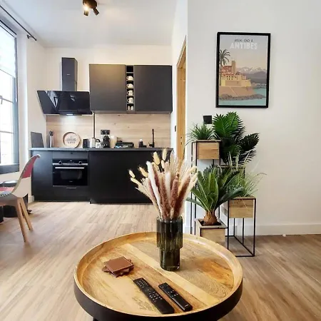 Le Nimentina - Dans Le Vieil 公寓 *