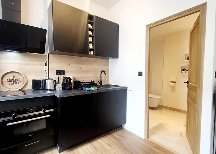 Le Nimentina - Dans Le Vieil